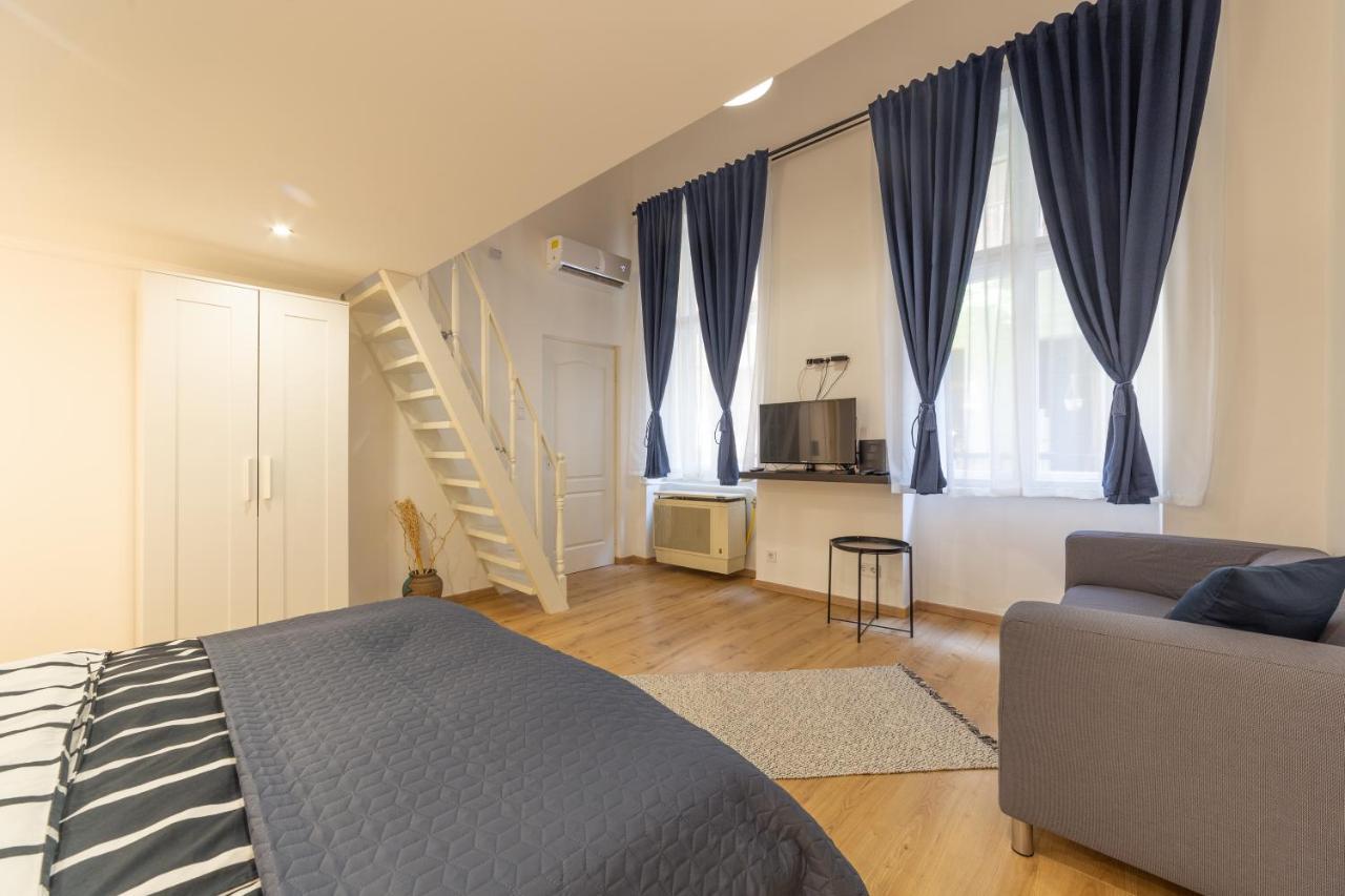 Lovely 1 Bedroom Flat With Central Location Budapest Eksteriør bilde
